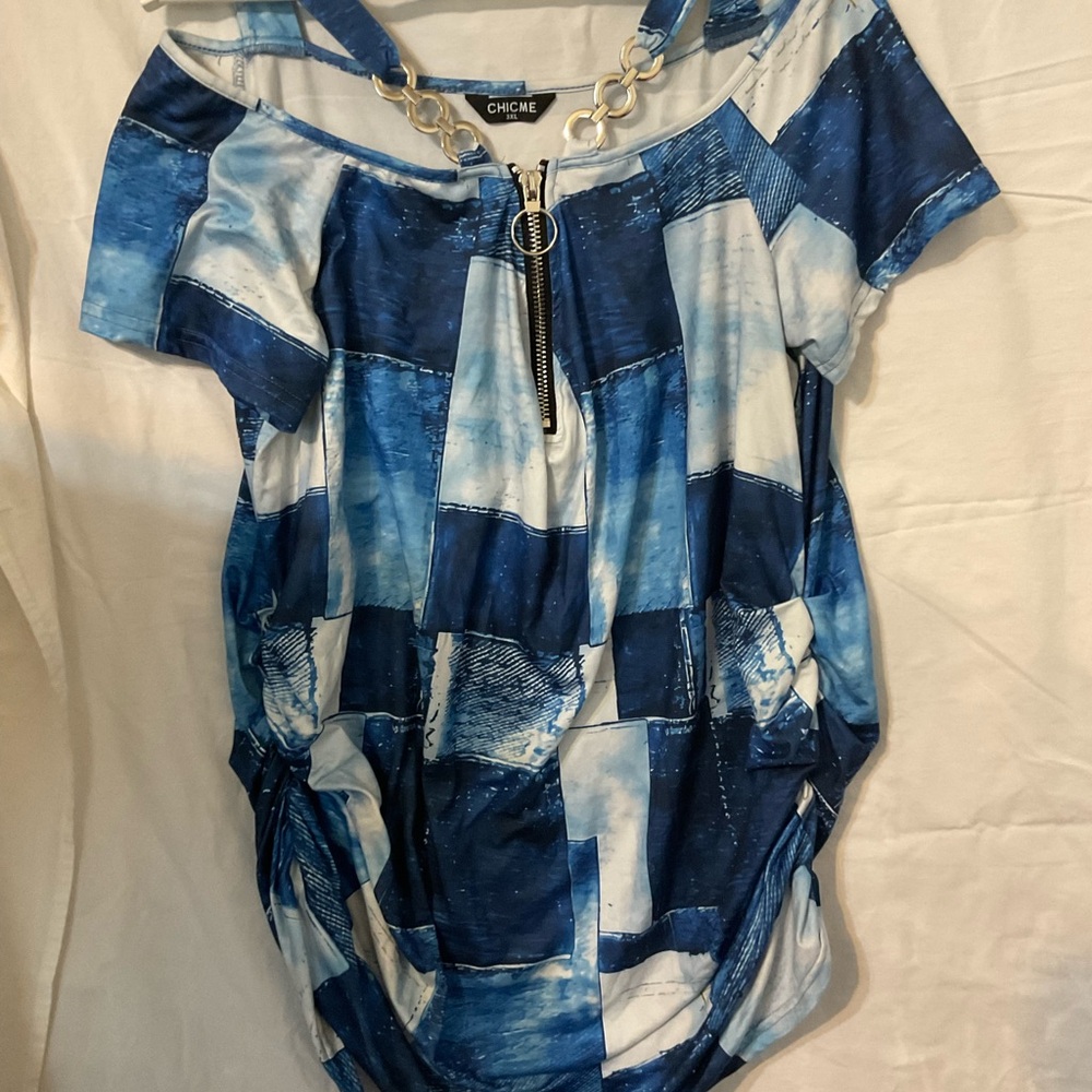 Chic Blue And White Patchwork Set - image 2